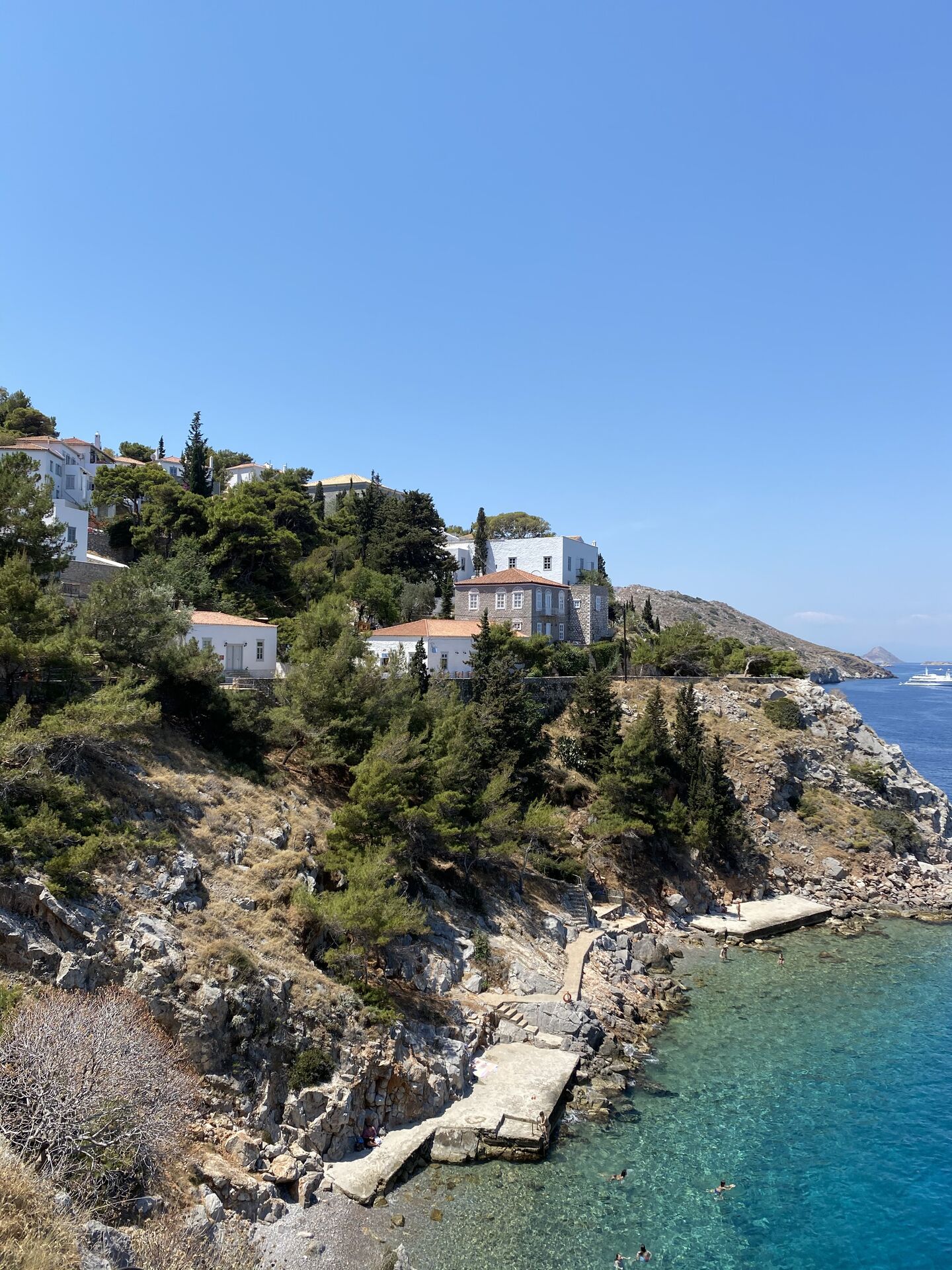 Slow living in Hydra